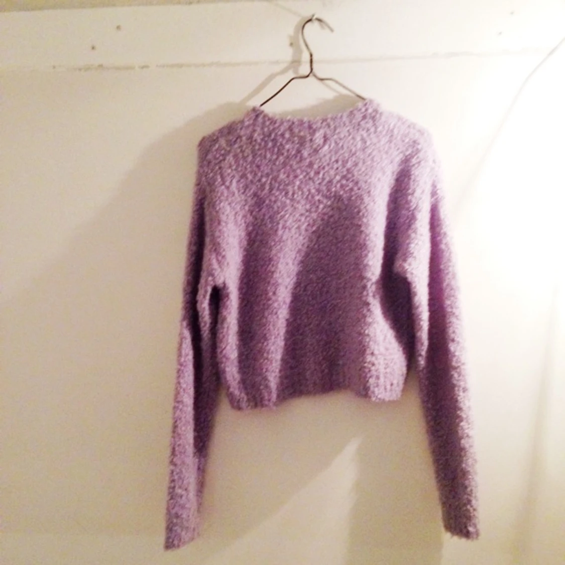 Lurvig underbar tröja från Weekday. 57% akryl 22% ull 11% poly 10% mohair - 1417779840