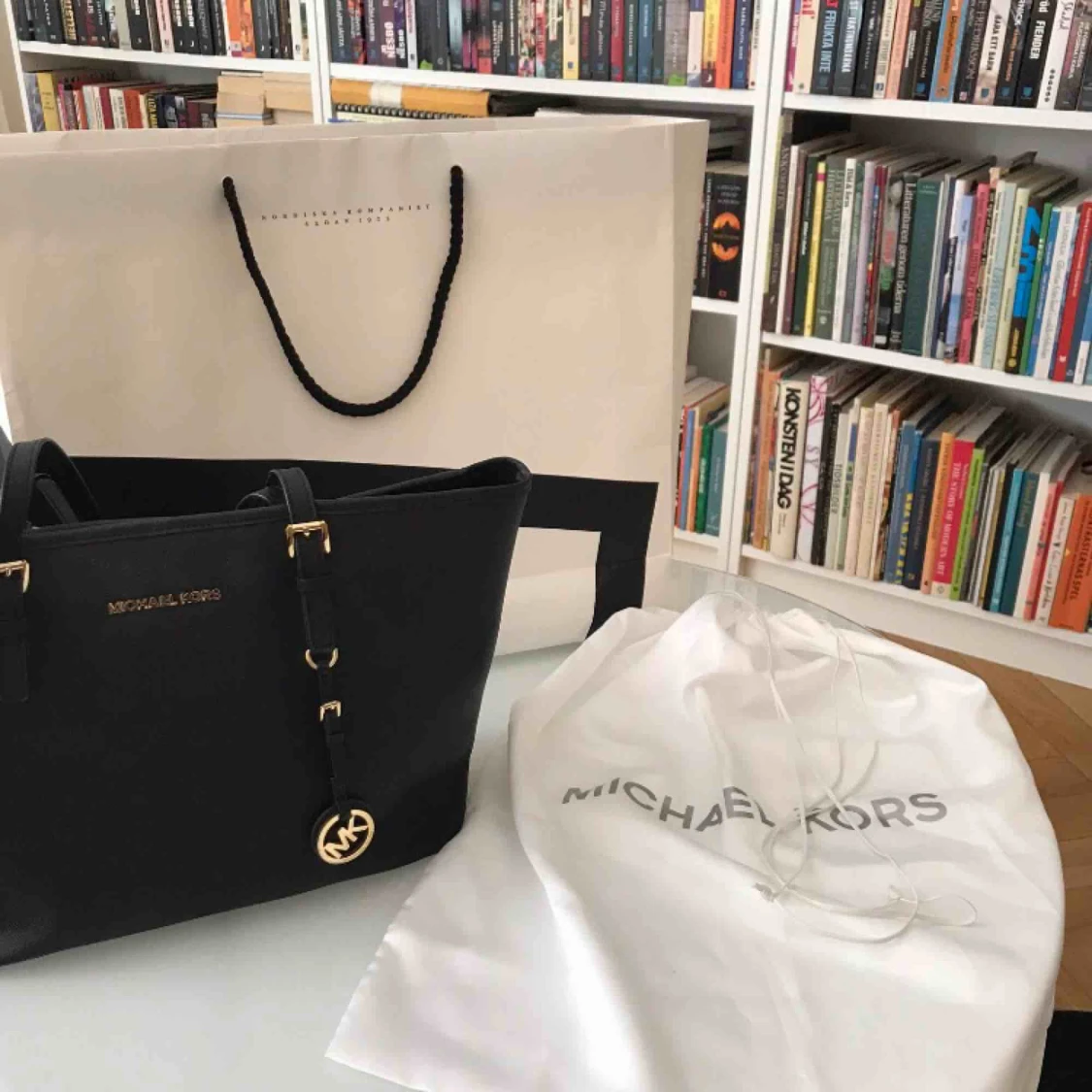 Michael kors väska  - 91