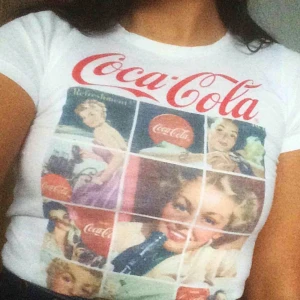  - Skitsnygg vintage coca cola t-shirt. 