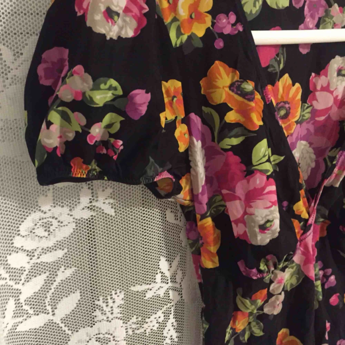 Floral silky top, XS - 91