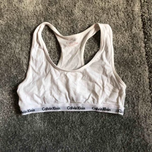 - En jättefin ck top jag nt använder, som ny