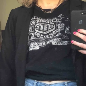  - Autentisk crocker t-shirt. Knappt använd. Köpare står för frakt 