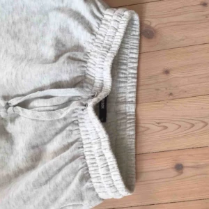  - Knappt använda pga för små så super skick! Köparen står för frakt🤍 