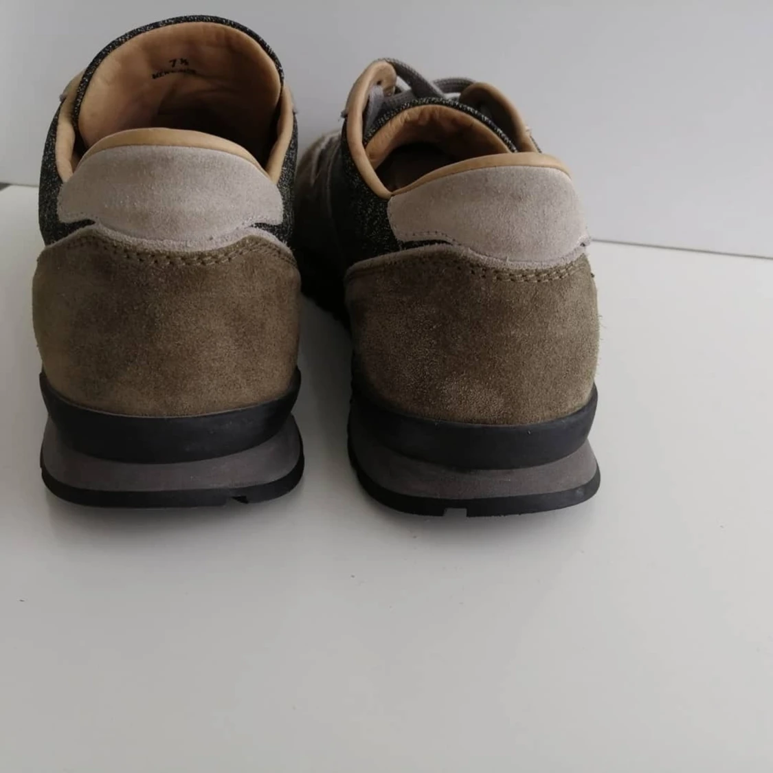 Tod's men trainers UK7 EU42 - 90