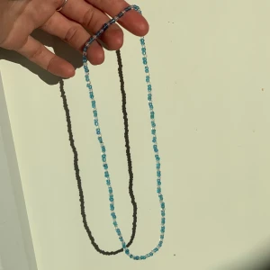 pärlhalsband - säljer detta pärlhalsbandet... 45cm, först till kvarn:)