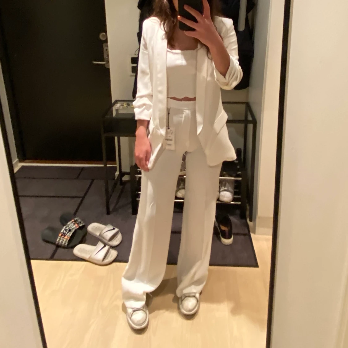 Vita kostymbyxor från Zara