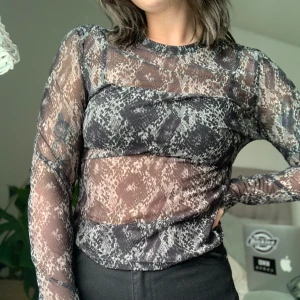 Topp från hm  - Topp från hm, använd 1 gång 