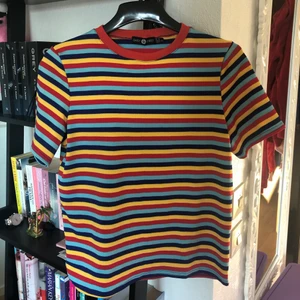 Rainbow - Aldrig använd! Frakt tillkommer! Väldigt stretchiga en 36a kan nog användas som 38/40 med