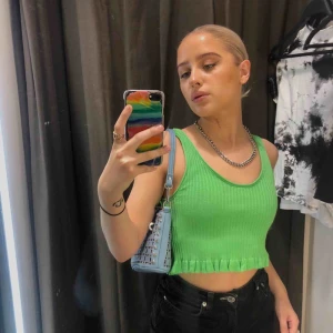  - Från Zara, dööööör för detta linne! Så fin färg