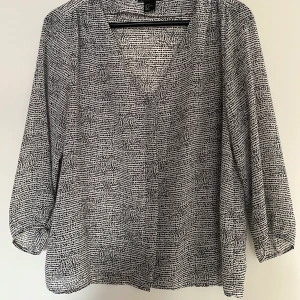 Blus från H&M  - Blus från H&M 