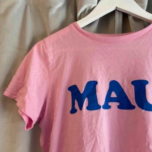  - Pris kan diskuteras!  Rosa snygg t-shirt