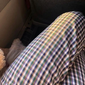 Rutiga byxor  - Väldigt fina och trendiga gingham byxor från ASOS . Köpta i Höstas och endast använda ett fåtal gånger! 💜