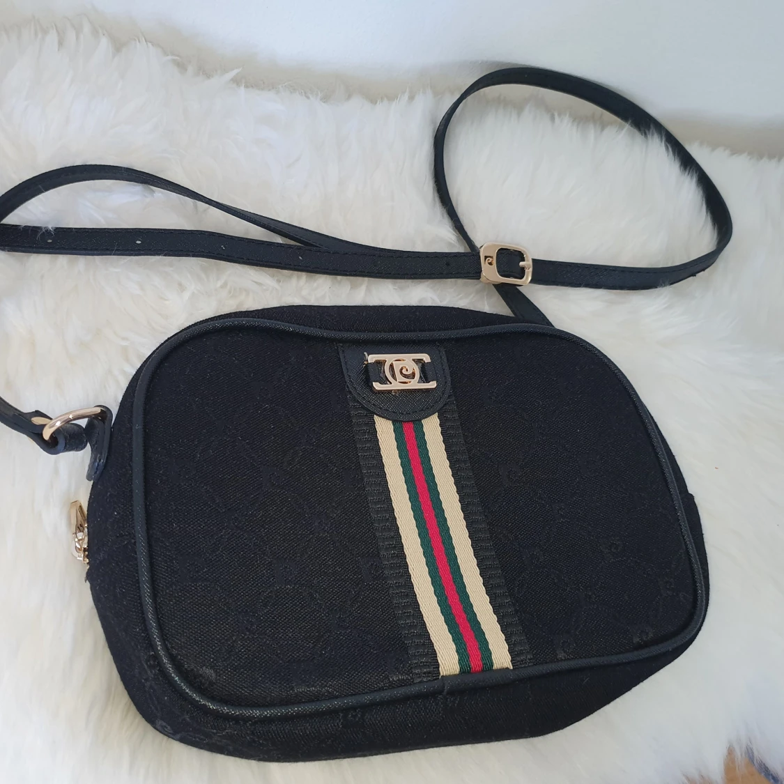 FAKE Pierre Cardin Svart HanHandväska 