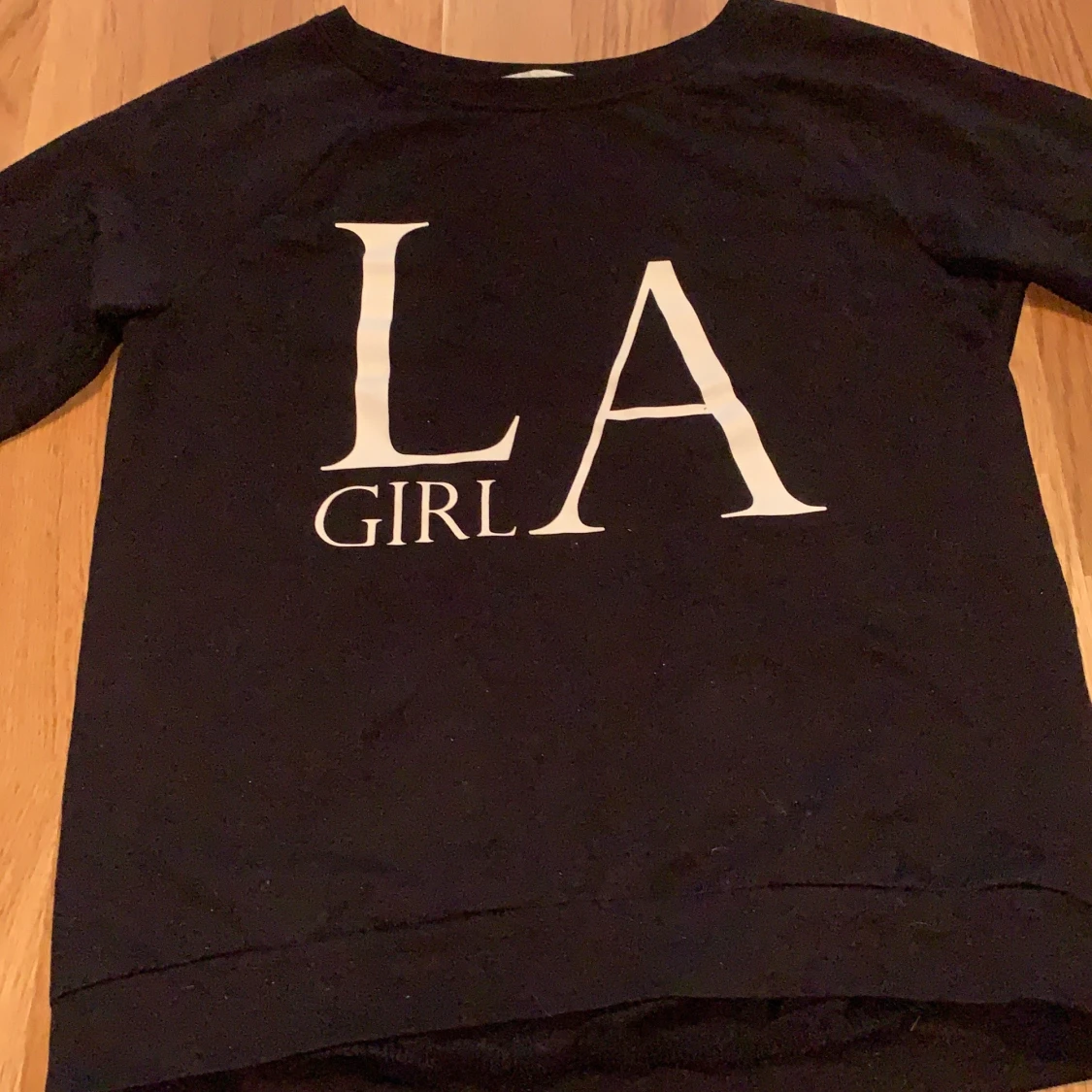 LA GIRL 𝐿𝒶̊𝓃𝑔𝒶̈𝓇𝓂𝒶𝒹 🖤🤍 - 91