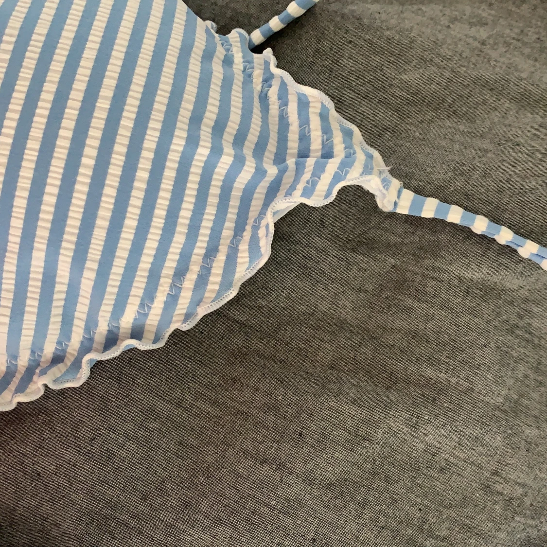 Bikiniöverdel från hm!! - 90