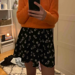  - Söt kjol från bikbok! Köpare står för frakt