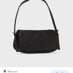 Baguett väska nelly - Köpt i sommras, Aldrig använd