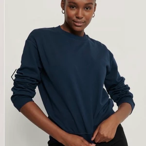 NAKD sweatshirt! - Mörkblå, aldirg använd🤍 200kr ink frakt!