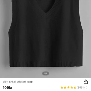 Väst - En jättefin svart väst från SHEIN! Va dock inte riktigt min stil. Helt ny och aldrig använt. Skickar fler bilder vid intresse💓💕