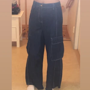 Pretto little things byxor  - Aldrig använts! men klippte dem vid benet för att dem var för långa! Köparen står för frakt 💖