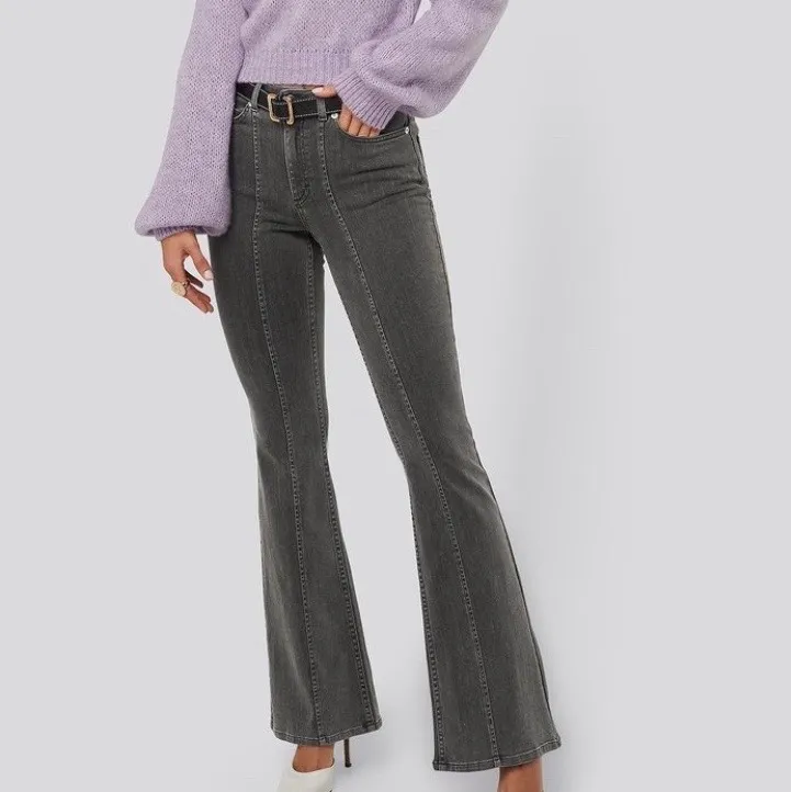 jag söker dessa byxor från Nakd, storlek M/38. Jeans & Byxor.