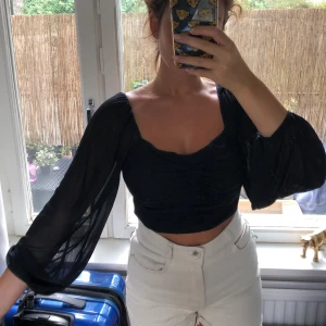 Boohoo topp - Storlek 36. Använd en gång. Supersöt! Frakt tillkommer 45 kr. 