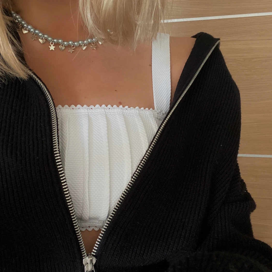 Svart tröja från Carin Wester