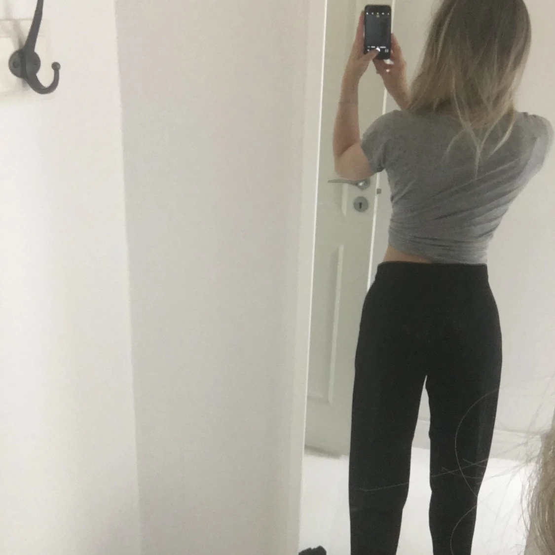 Svarta tunna byxor - 90