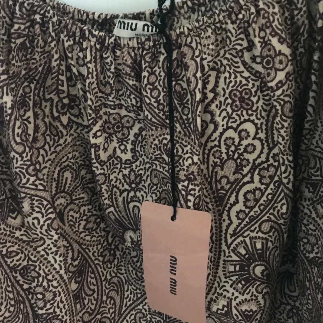 Oanvänd miu miu topp - 91