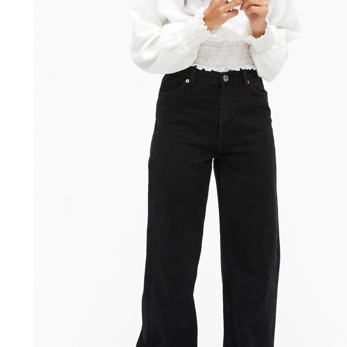 Jeans från Monki , modell Yoko 