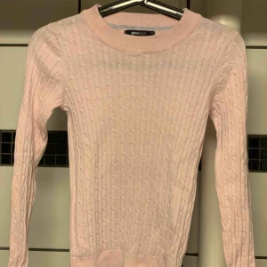  - Använd en gång i fint skick säljer den nu då den är för liten för mig nu. 80kr inklusive frakt. 