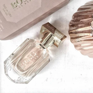  - Hugo Boss "The scent for her" 30 ml. Original pris var 620 kr, mitt pris är 250 kr.