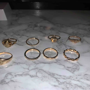  - Superfina ringar! Helt nya (aldrig använda) säljer pga att dom var förstora, säljer en för 5kr