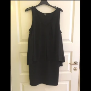  - Köpt på newyorker. Använd en gång.