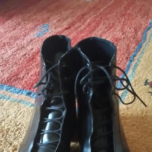  - skor från Vagabond. 