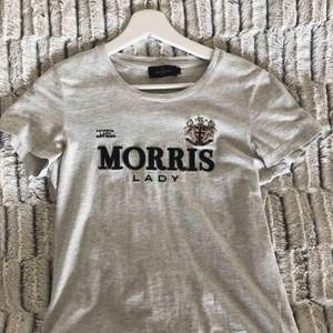 T-shirt från Morris i storlek S, använd ett fåtal gånger. Bra skick 