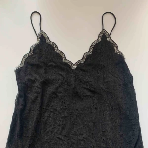  - Linne från BikBok! Frakt tillkommer🌸