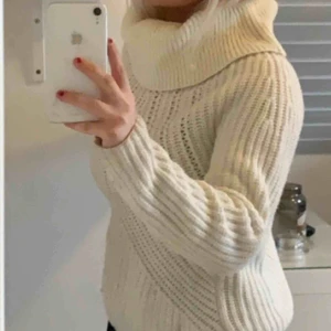  - Jättemysig stickad tröja från Hampton Republic ✨ Strl. xs Köparen står för ev. frakt