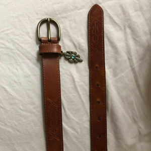  - Superfint oanvänt skärp! Frakt tillkommer på ca 30-40kr