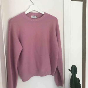  - Jätte fin tröja ifrån Nakd💕💕använd en gång så i väldigt bra skick!