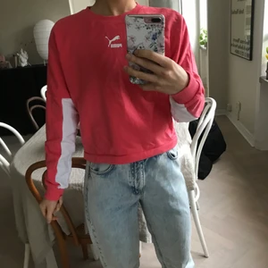 Pumatröja - Pumatröja som kommer från kollektionen Bianca Ingrosso samarbetade med. Supersnygg och i nyskick. Kan mötas i Malmö annars står köparen för frakten.