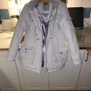 HELLY HANSEN DUNJACKA M - Använd 3 ggr