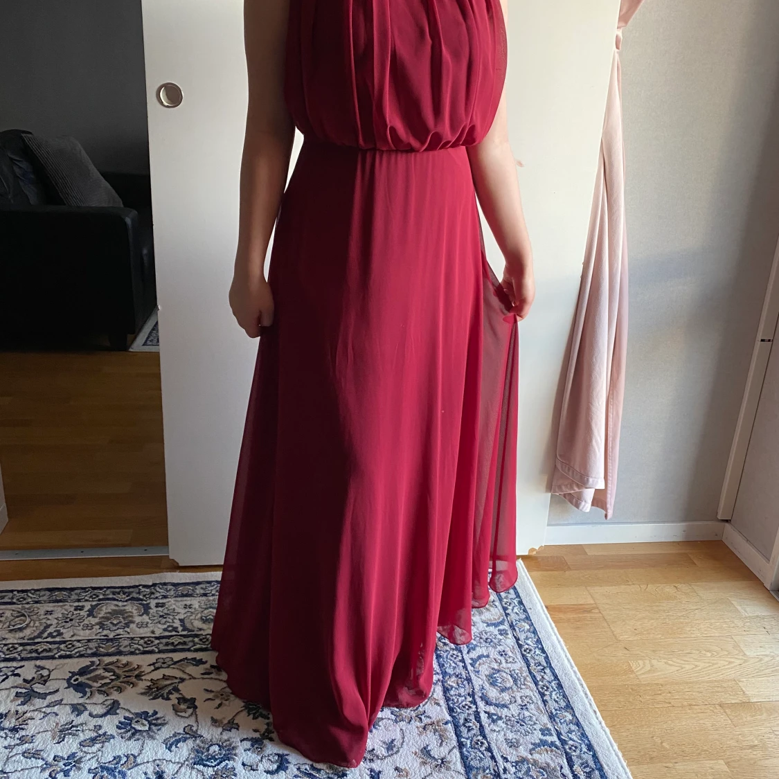 Vinröd bal/fest klänning