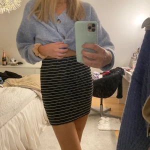 Randig kjol - Fin och jättebekväm tubkjol från Zara❣️