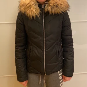 Svea dunjacka  - Storlek xs