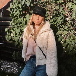 Teddyjacka - Frakt tillkommer 