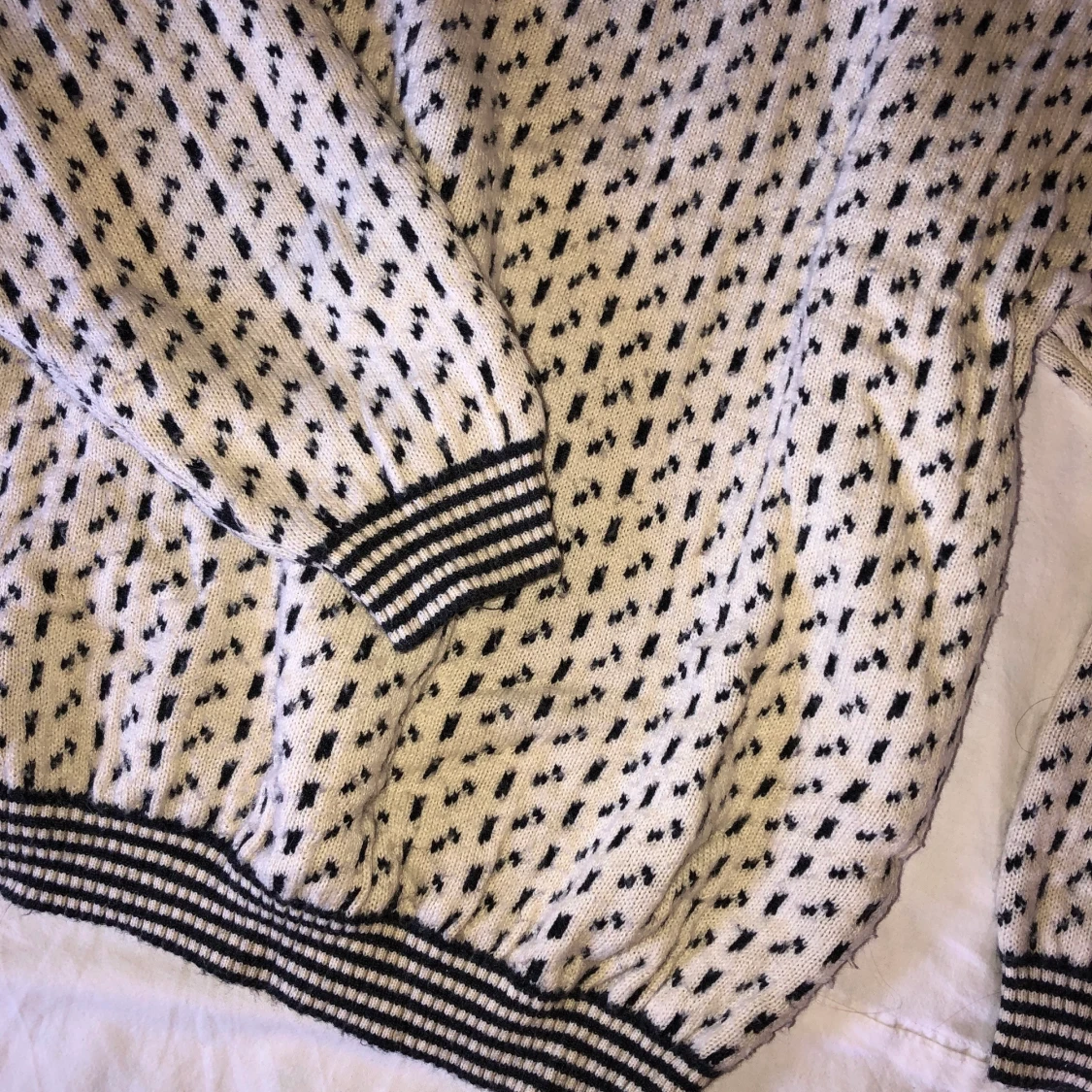 Stickad farfar-tröja - 90