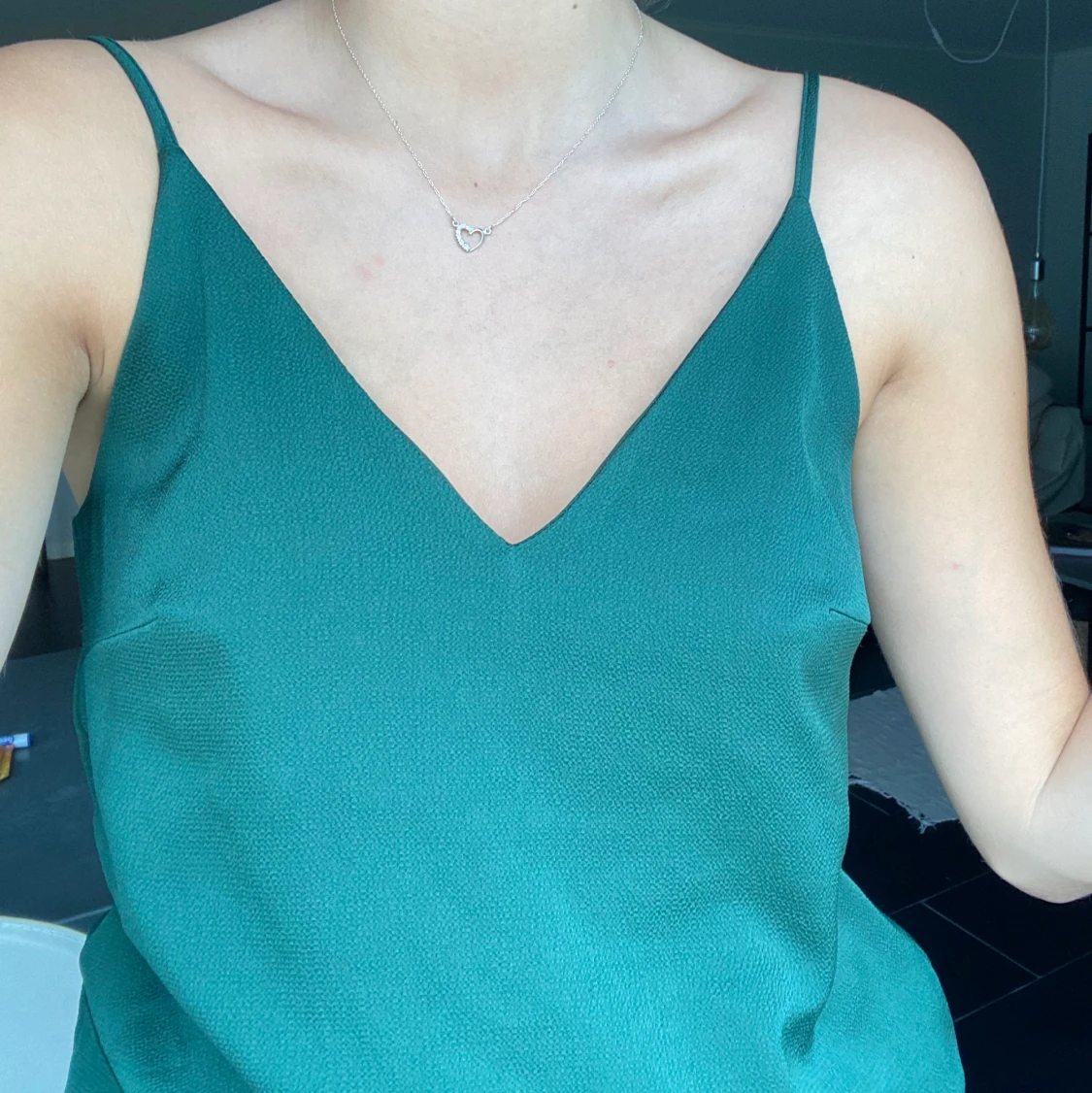 Mörkgrönt linne - 90