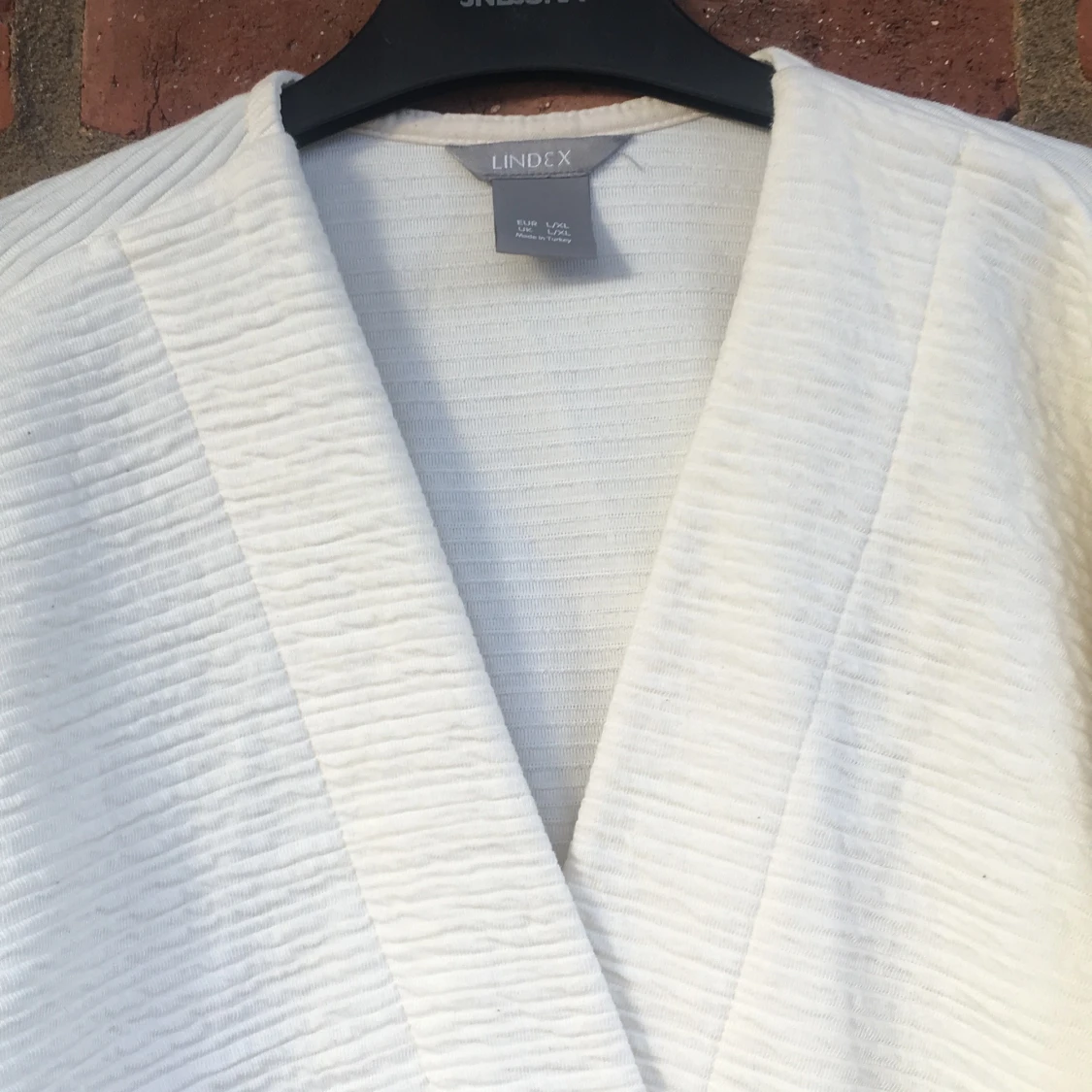 Vit tröja / kofta  - 90