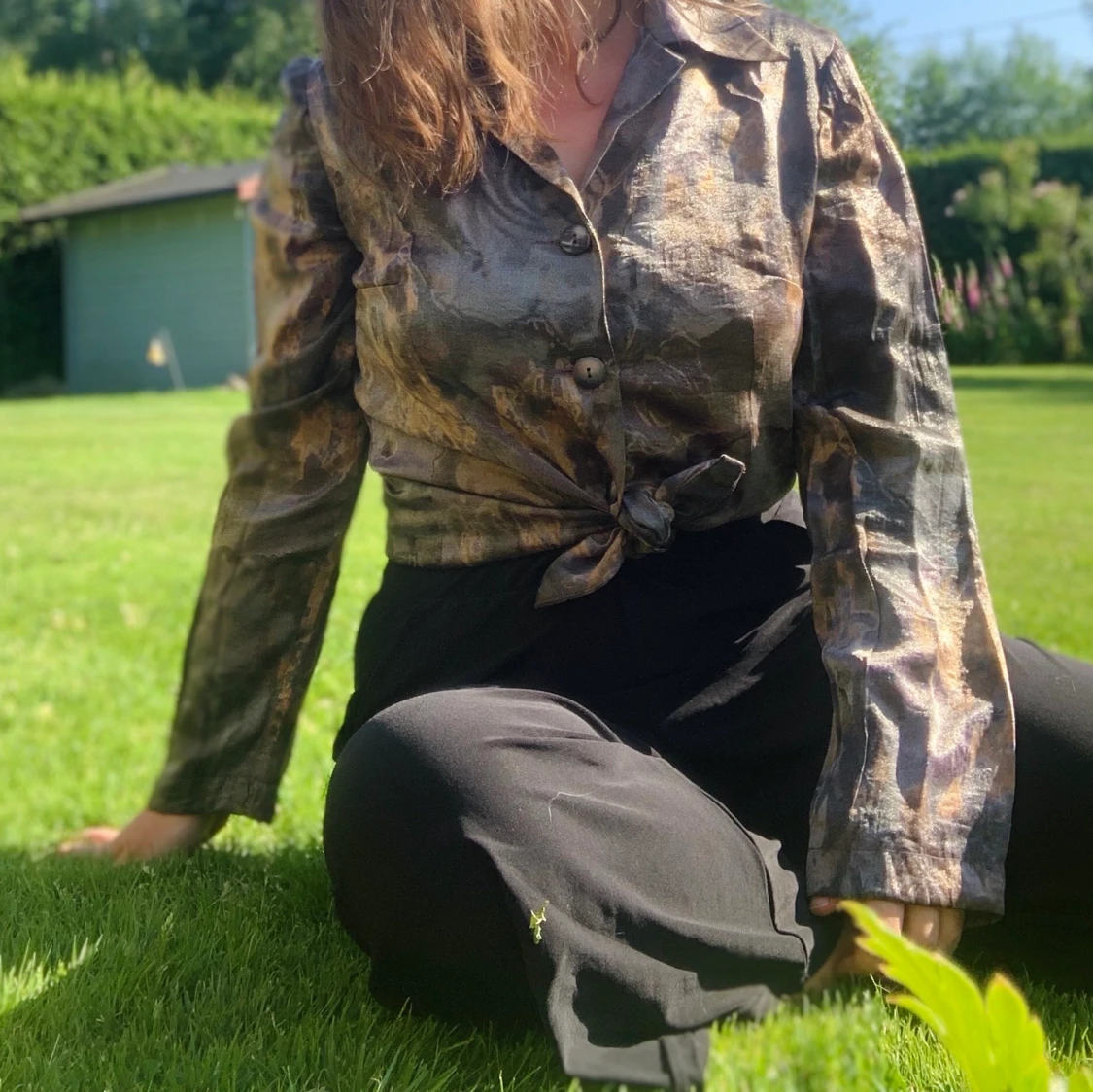 Vacker Siden Blus  - 90